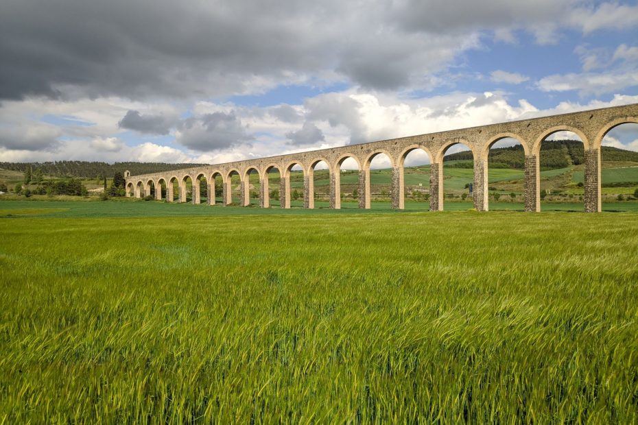 Panorámica del Acueducto de Noain, Navarra